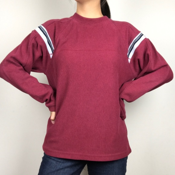 Cute sweater! - Picture 5 of 8